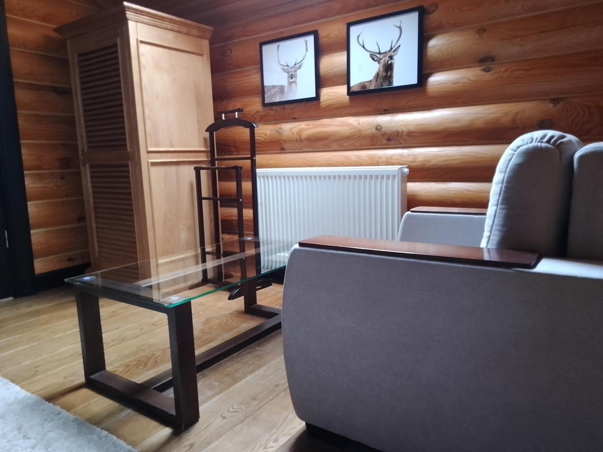 Hotel Golden Lion & Spa Tynnoye Exteriör bild